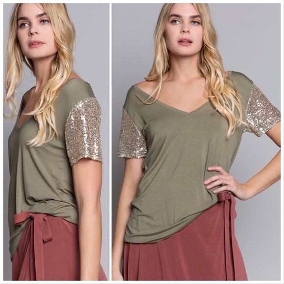 Authentic POL Glow and Glam Tee - Picture 4 of 10